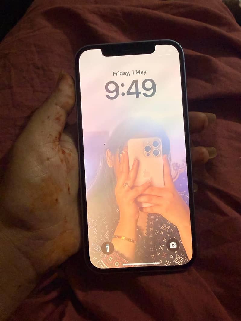 Apple iPhone 12 1