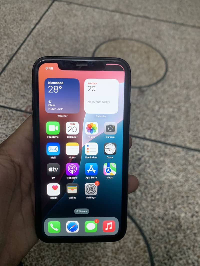 Apple iPhone XR 1