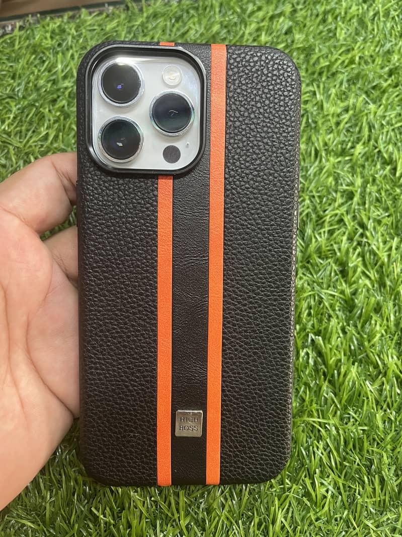 iphone 14pro max 2