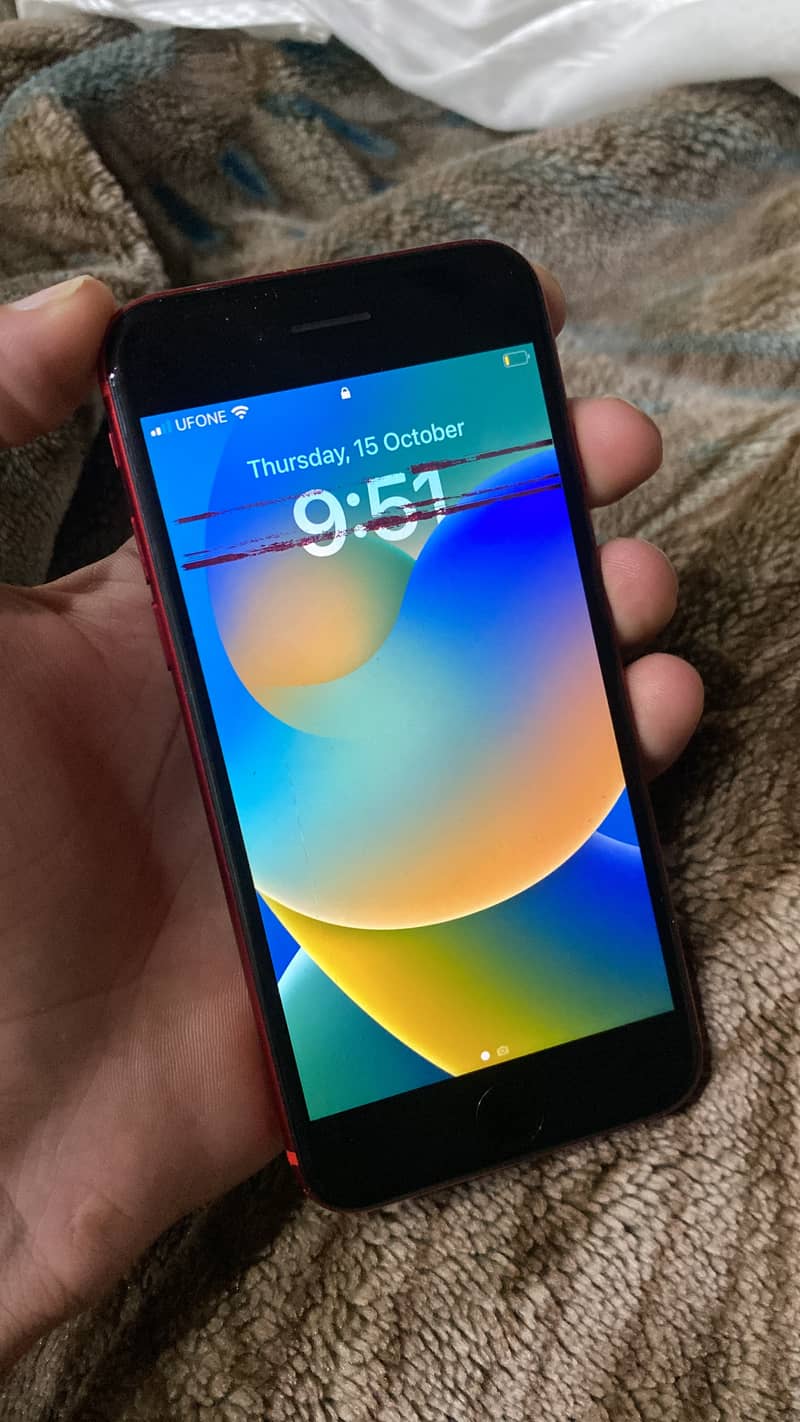Apple iPhone 8 3