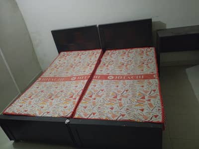 single bed, almari, table, book shelf for sale.