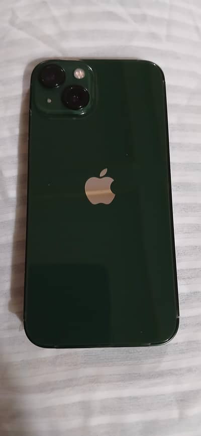 Apple iPhone 13