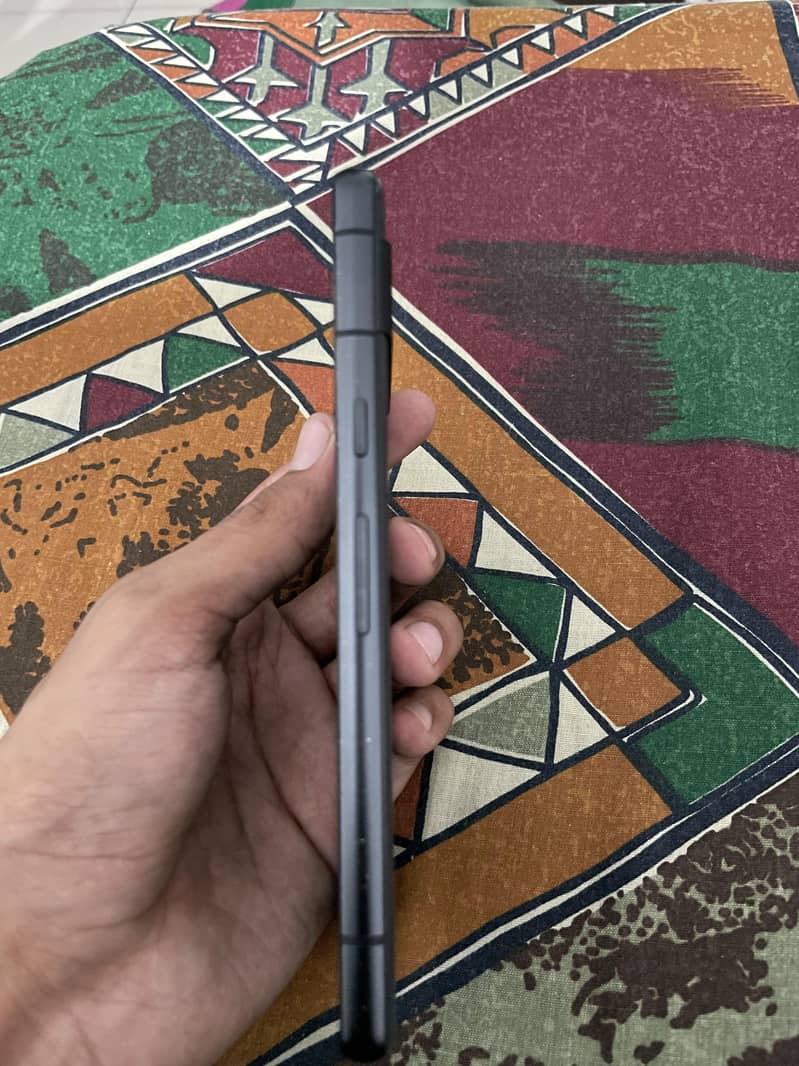 google pixel 7a good condition 4