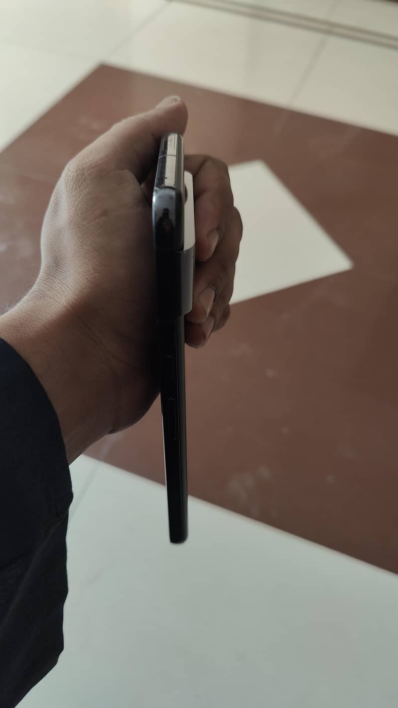Google Pixel 8 Pro 4