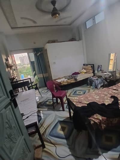 Running Girls Hostel For Rent