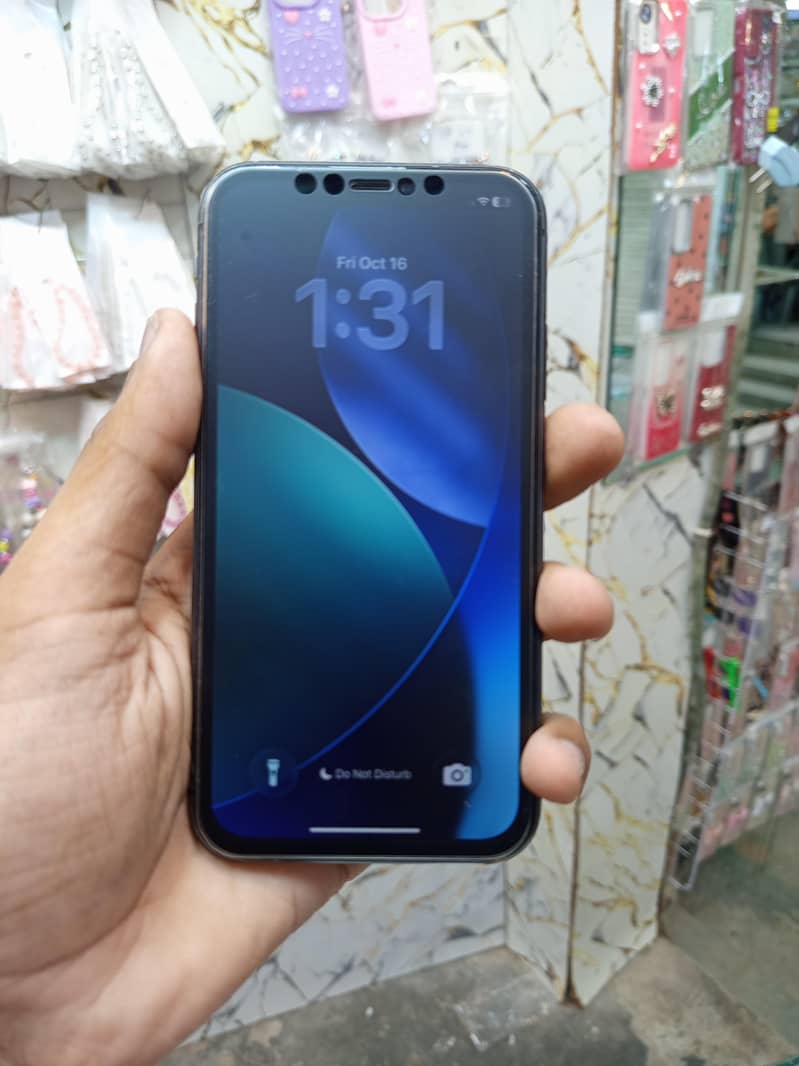 Apple iPhone 11 1