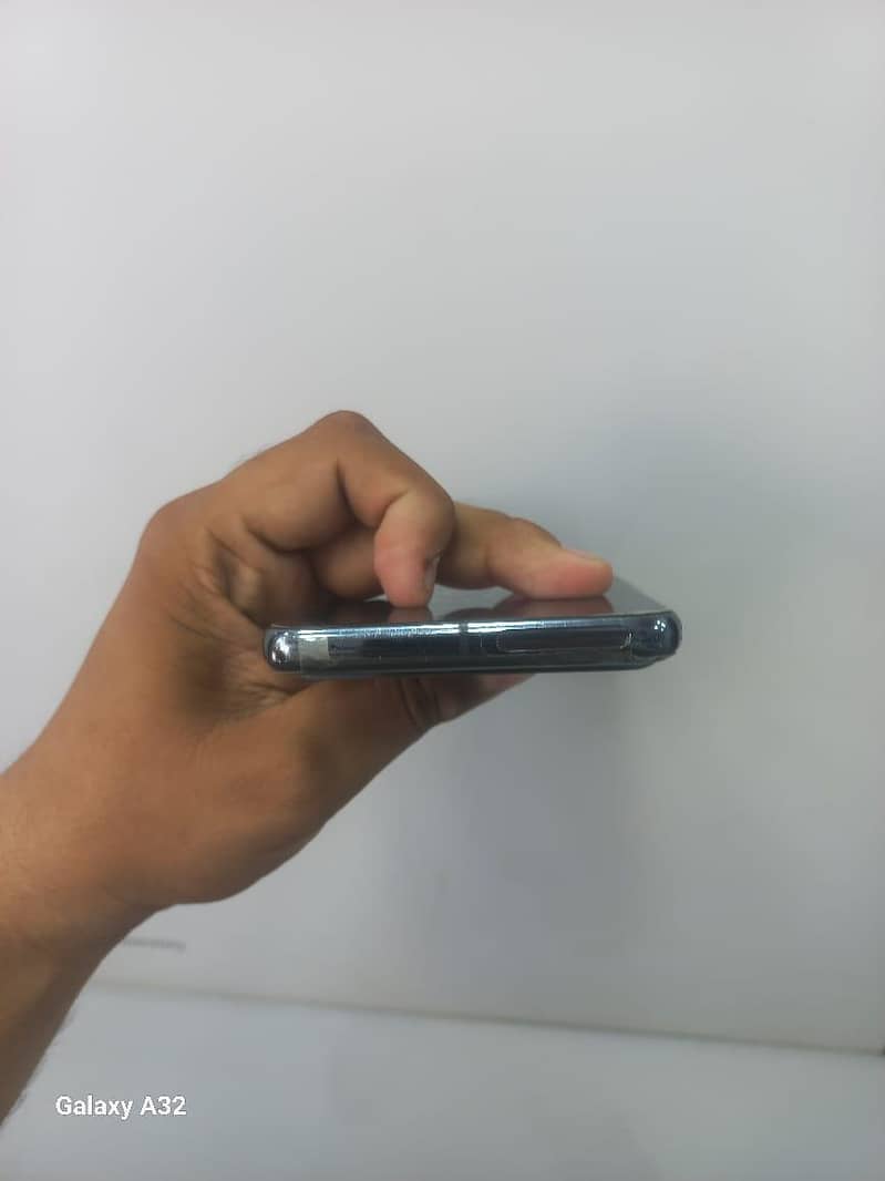 Google Pixel 8 Pro 4