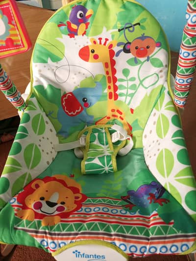 Baby rocker 10/10 condition with box