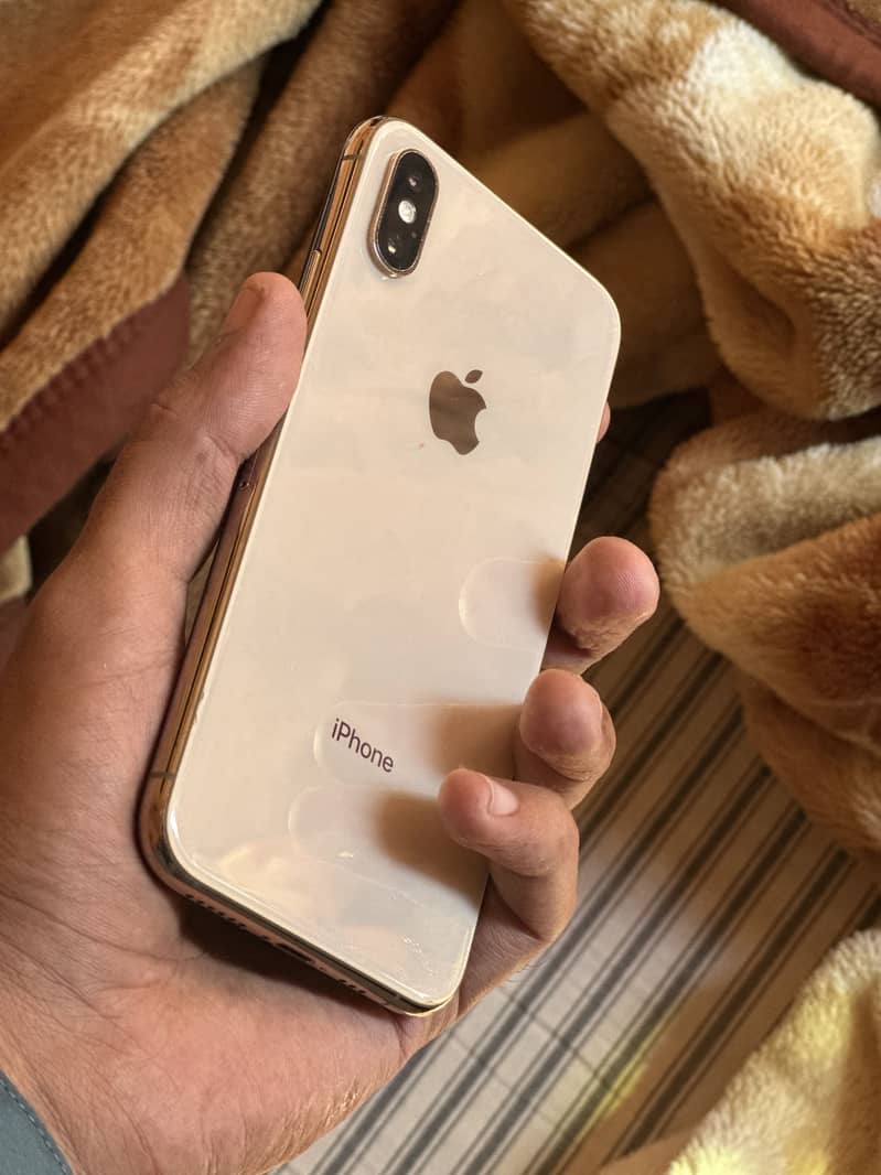 Apple iPhone XS 0