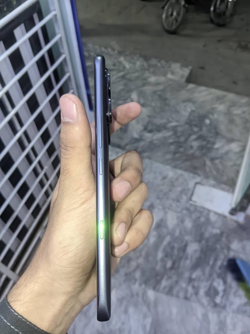 Infinix note edge 2