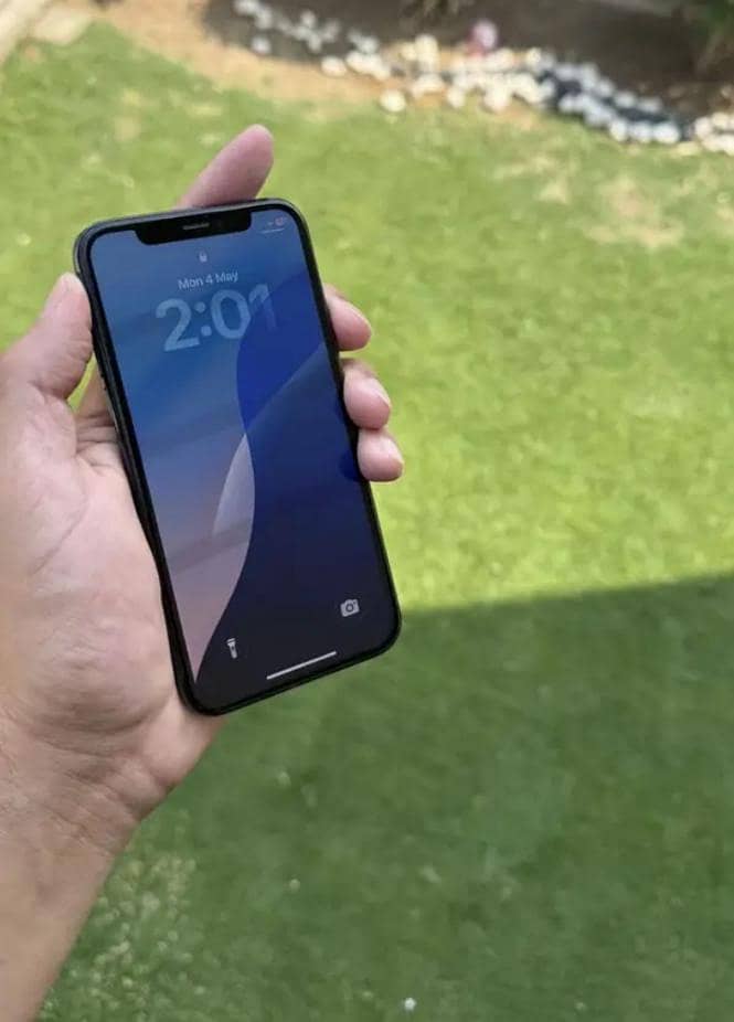 Apple iPhone 11 1
