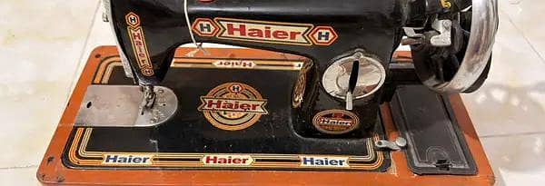 Haier sewing machine with cover box 70% off condition 10 by 10