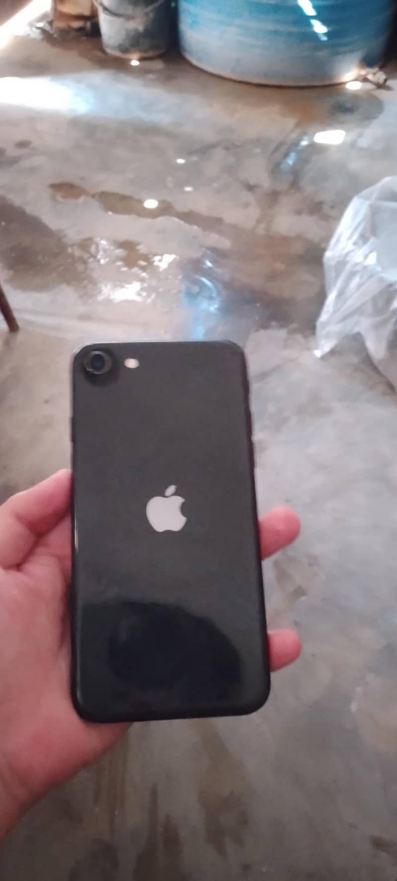 Apple iPhone SE 0