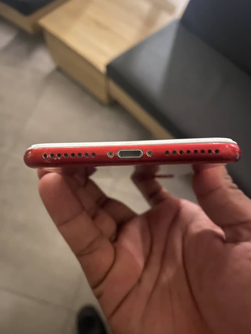 Apple iPhone 7 Plus 5