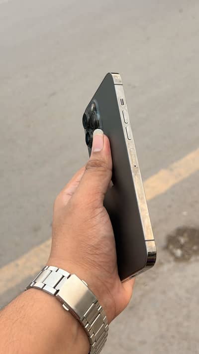 Apple iPhone 13 Pro Max jv