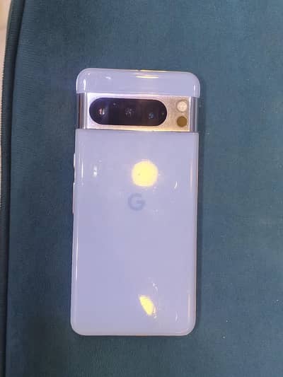 Google Pixel 8 Pro