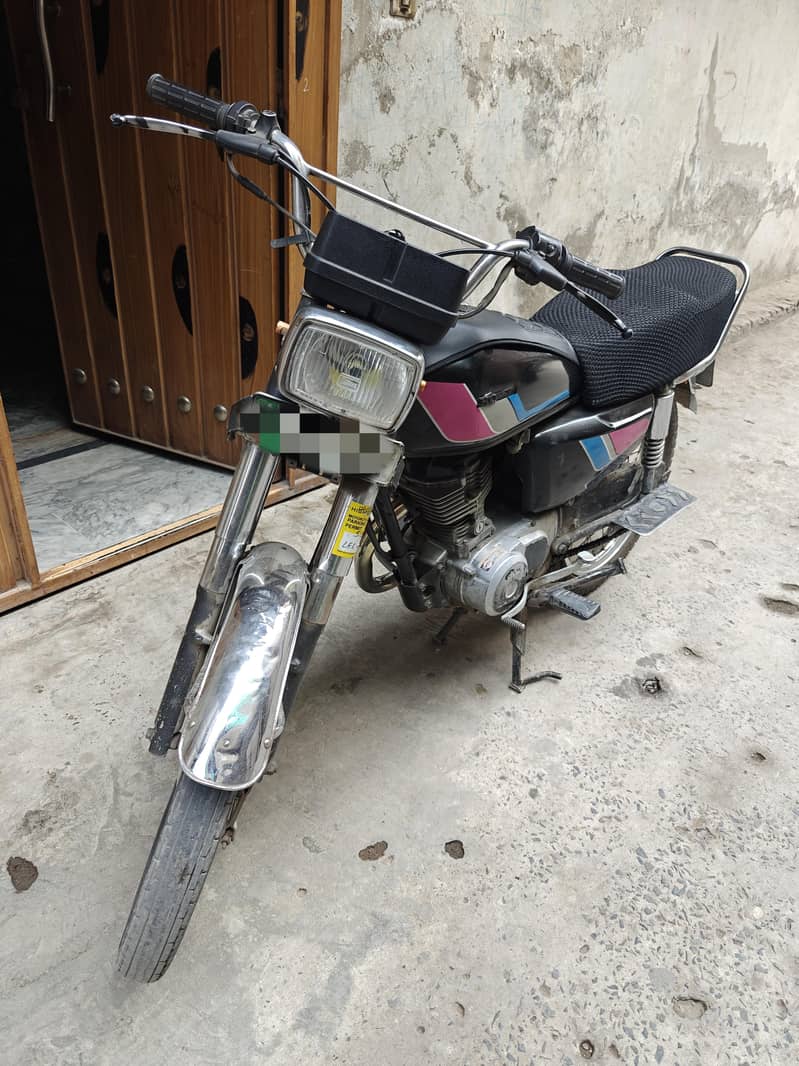 Honda 125 2012 Model - Standard Bikes - 1120521640