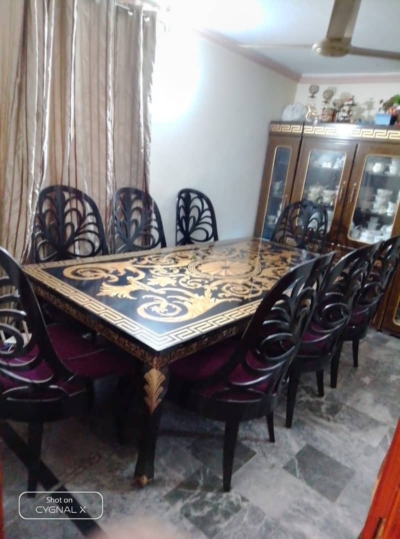 8 seater Versace dining table set 3