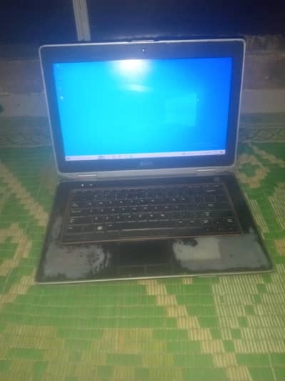 Dell Latitude E6420 - Core i5 2nd Gen - 4GB RAM / 500GB HDD