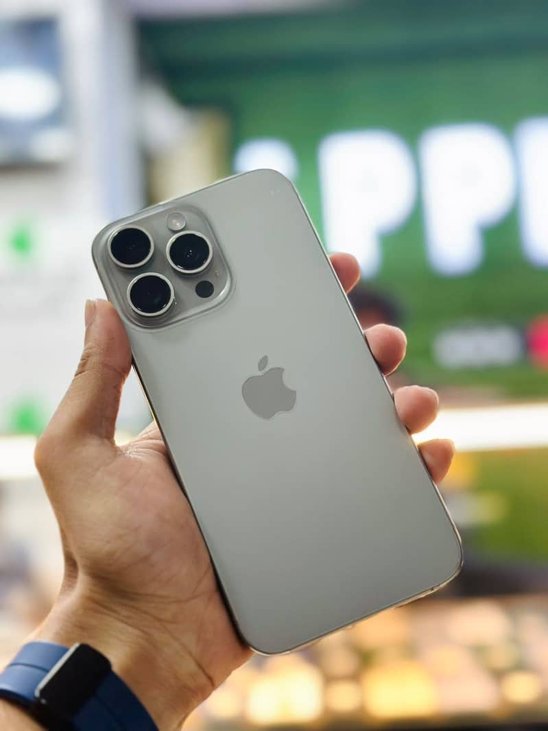 Iphone 15 pro max jv 5