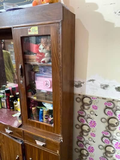 Wooden Showcase for Sale – Rs. 32,000 (Negotiable)