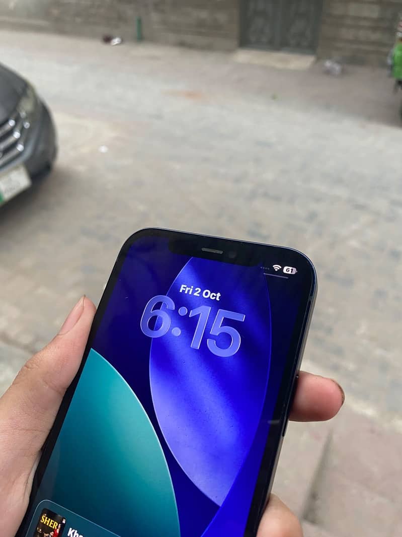 Apple iPhone 12 3