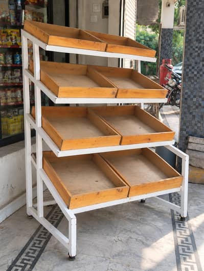 Wooden Display Rack for Shop / Grocery