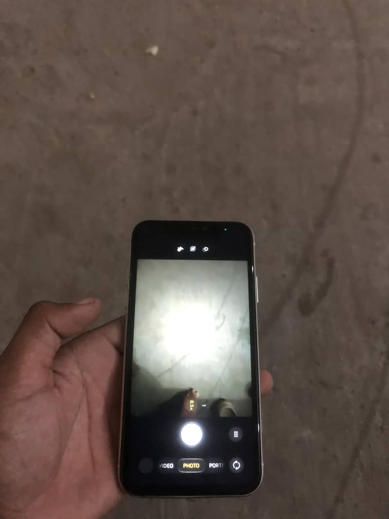 Apple iPhone 11 6