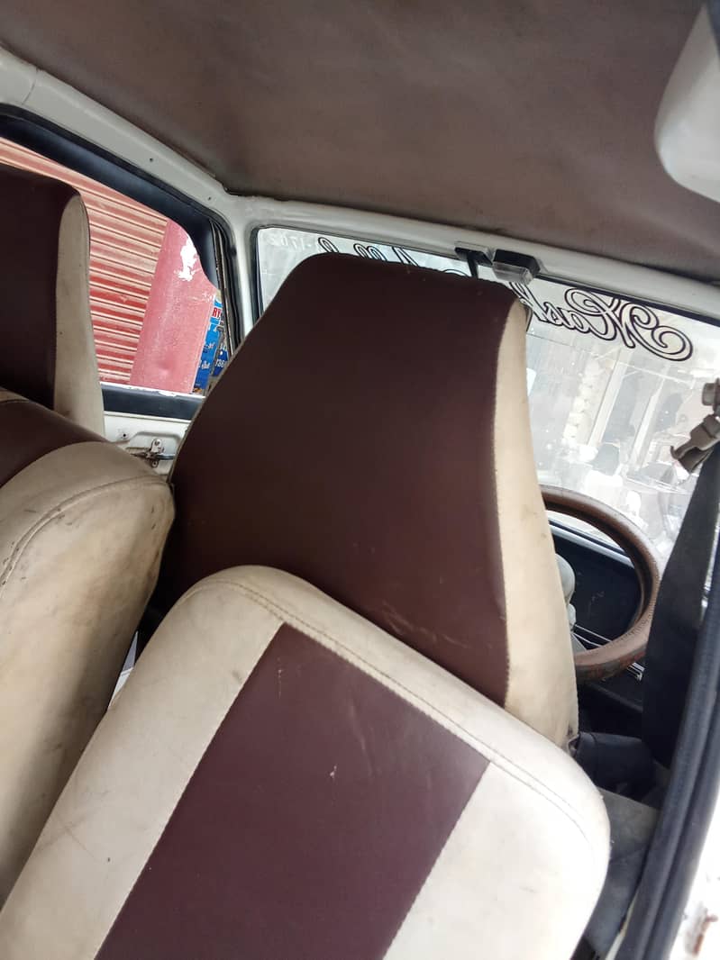 Suzuki bolan 6