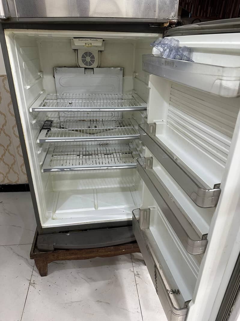 Fridge 1