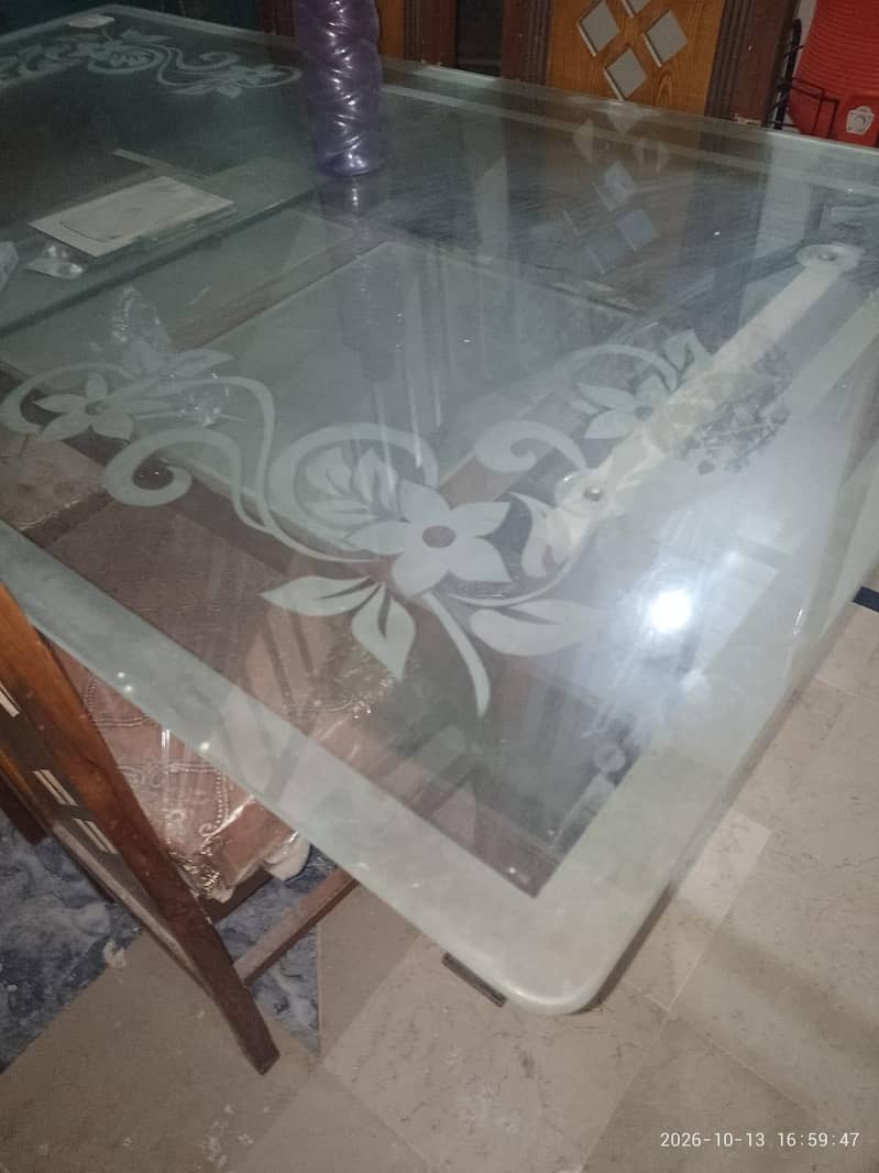 6 seater dinning table 4