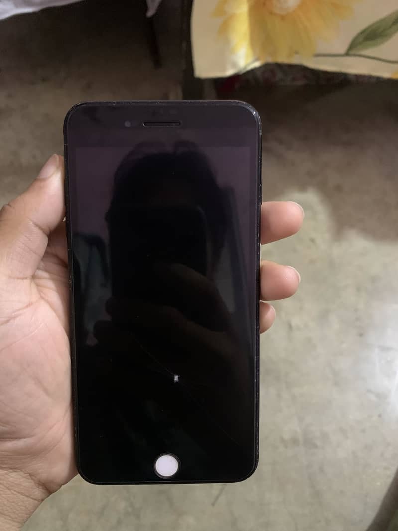 Apple iPhone 7 Plus 4
