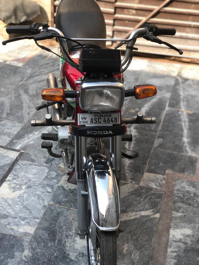 CD 70 New condition 8