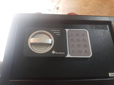 locker