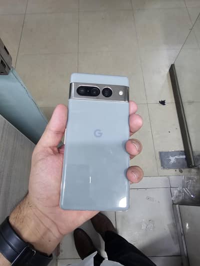 Google Pixel 7 Pro Official