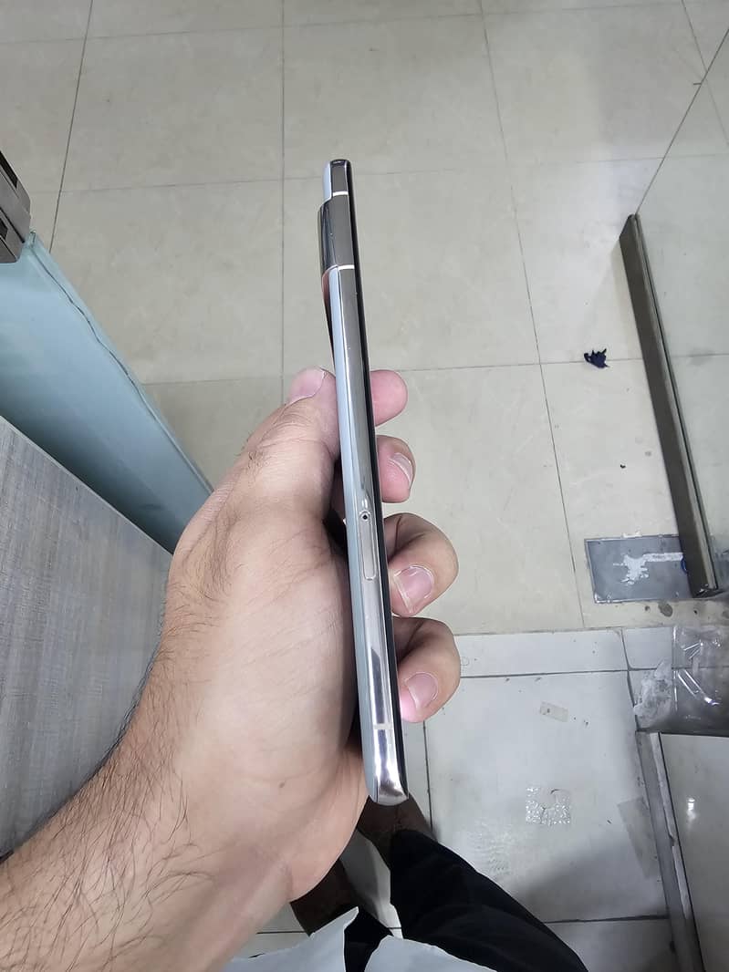 Google Pixel 7 Pro Official 2