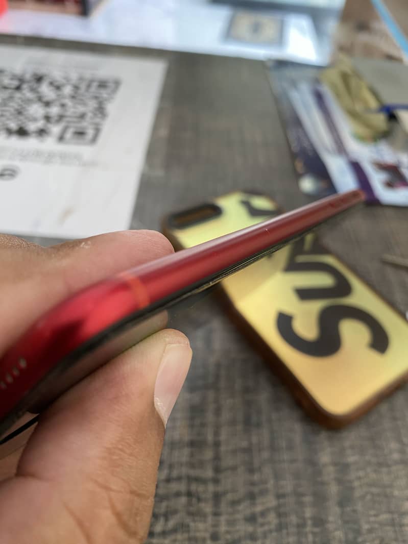 Apple iPhone 8 Plus 1