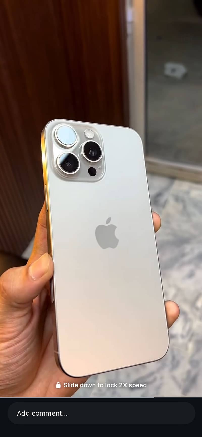 Apple iPhone 15 Pro Max 0
