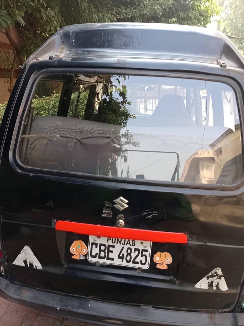 Suzuki Bolan 2012 1