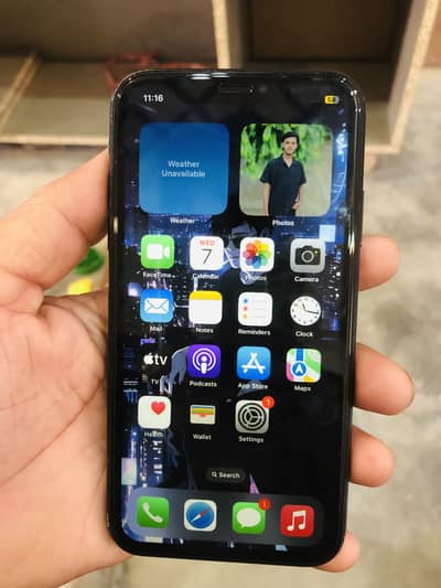 Apple iPhone XR