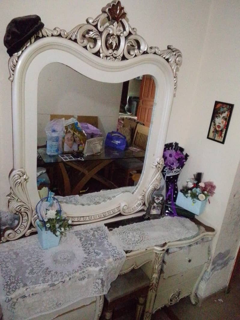 dressing mirror table 1