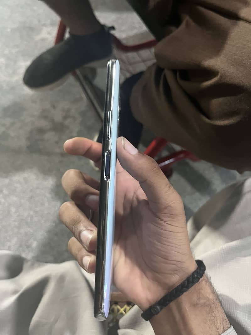 Infinix Note 7 5
