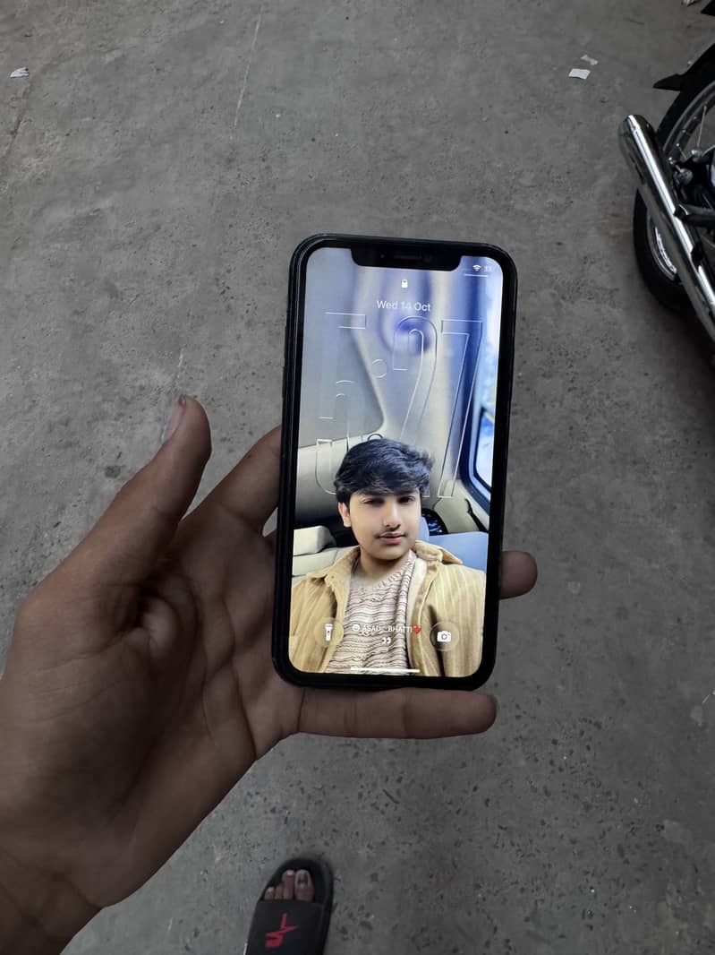 Apple iPhone 11 5