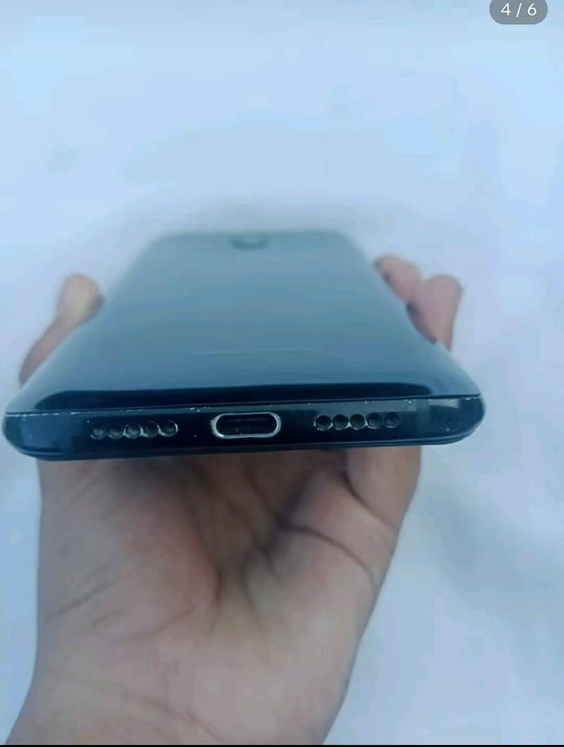 One Plus 6T 2