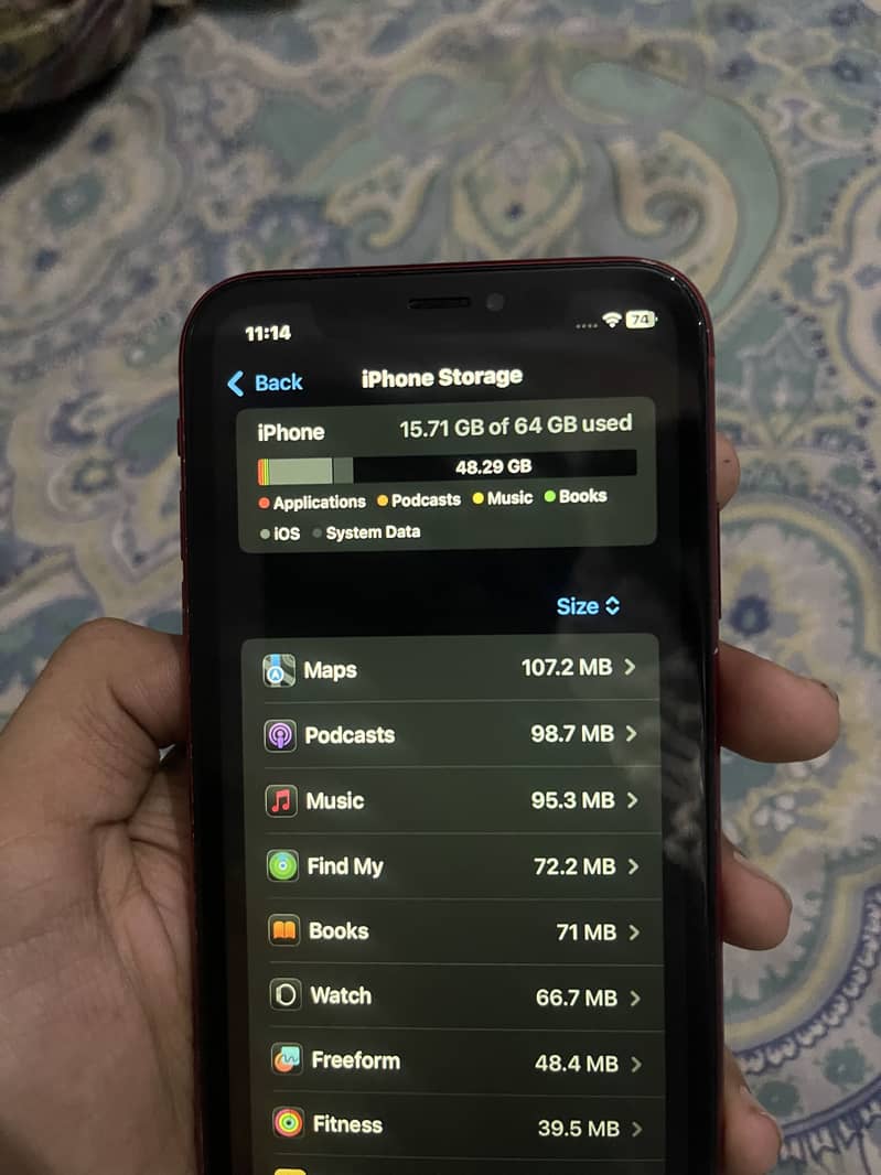 Apple iPhone XR 4