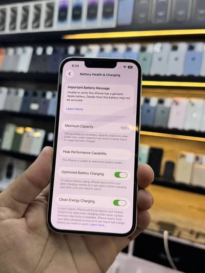 Apple iPhone 13