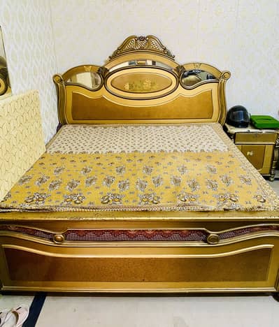Lasani king size bed without mattress