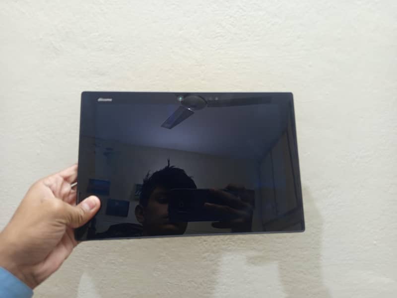Tablet in 10/10 condition 0