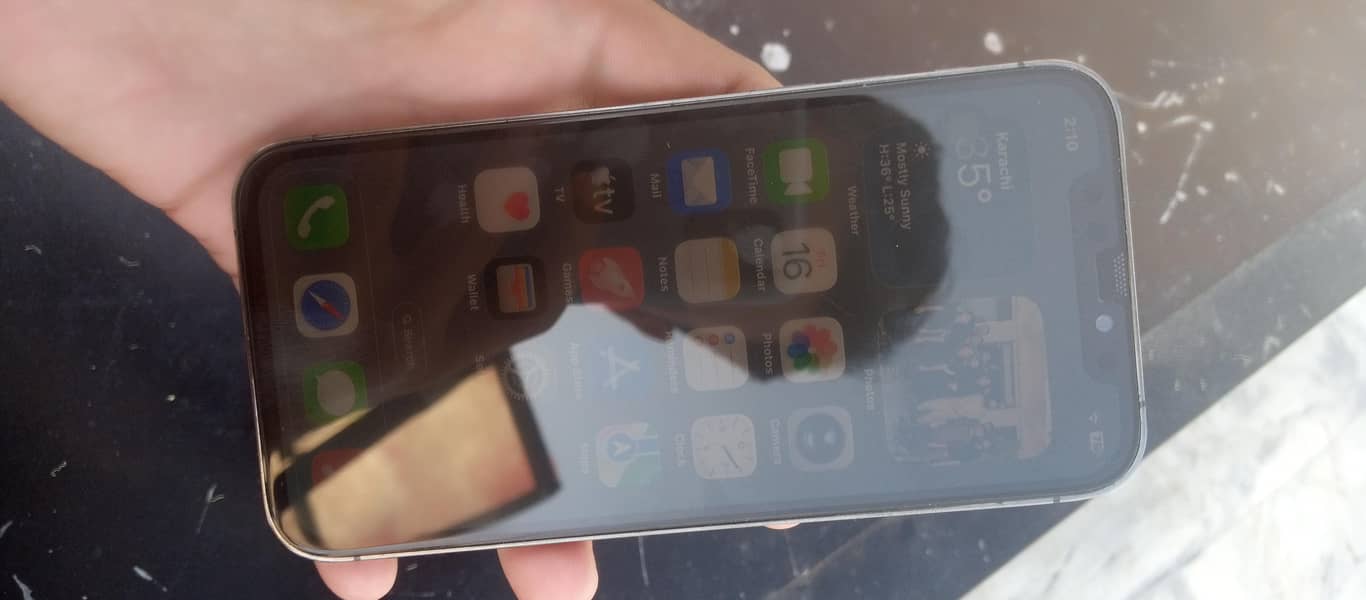 Apple iPhone 12 Pro 4