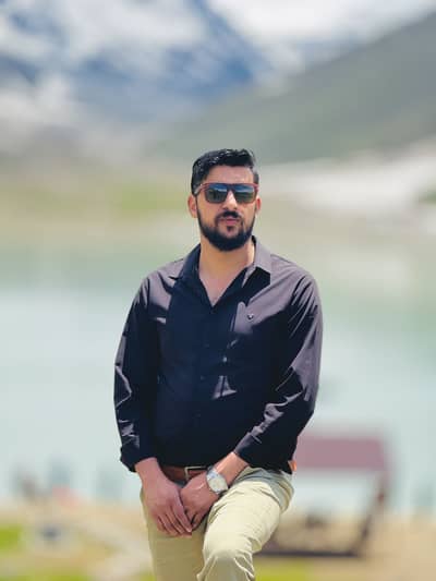 Qammar khan